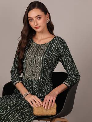 women green viscose rayon bandhani embroidered straight kurta 2