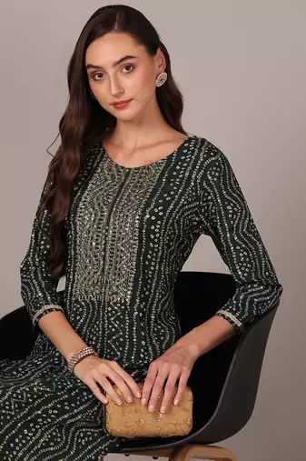 women green viscose rayon bandhani embroidered straight kurta