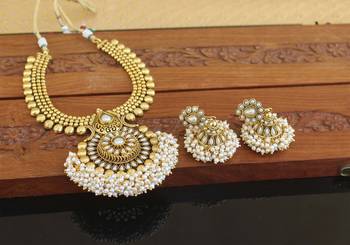 Designer gold plated kempu necklace set 1