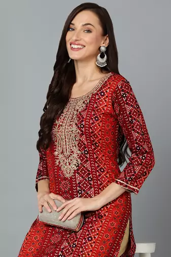 women maroon viscose rayon bandhani embroidered straight kurta