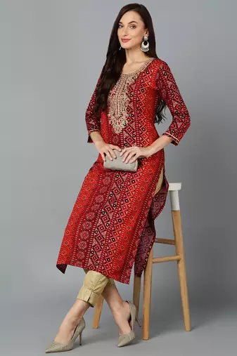 women maroon viscose rayon bandhani embroidered straight kurta