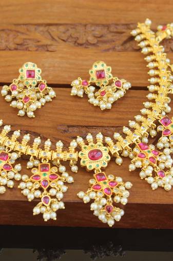 Designer gold plated real kempu guttha pusalu necklace set