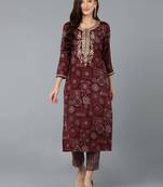women maroon silk blend ethnic motifs embroidered straight kurta