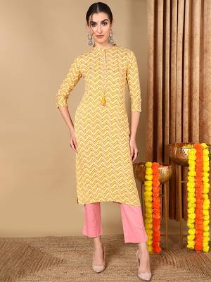 women yellow cotton chevron printed straight kurta 1