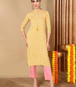 women yellow cotton chevron printed straight kurta