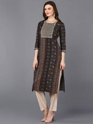 women black viscose rayon bandhani embroidered straight kurta 3