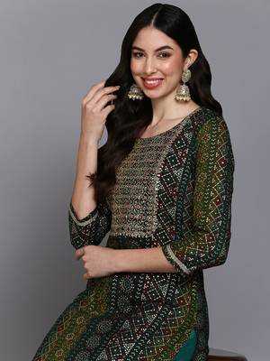 women green viscose rayon bandhani embroidered straight kurta 2