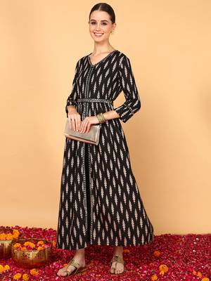 women black viscose rayon ethnic motifs printed a-line kurta 1
