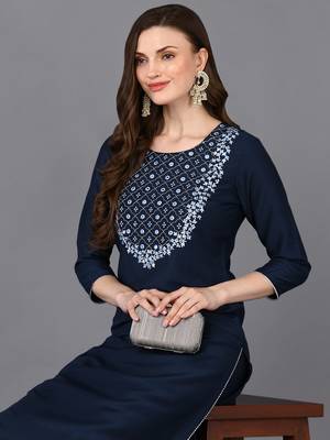 women navy blue silk blend solid embroidered straight kurta 2