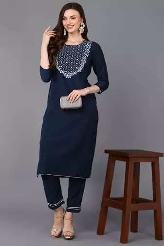 women navy blue silk blend solid embroidered straight kurta