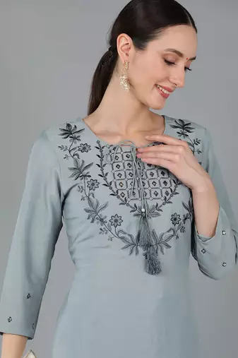 women grey silk blend solid embroidered straight kurta