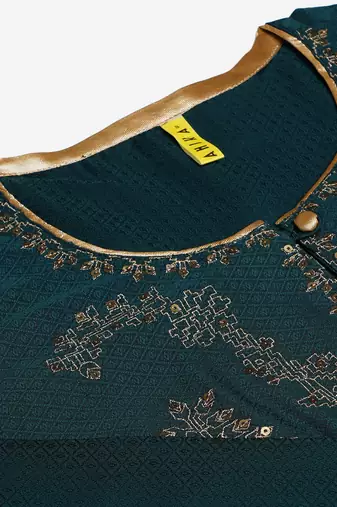 women green viscose rayon solid embroidered straight kurta