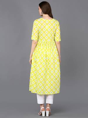 women yellow cotton blend geometric printed a-line kurta 4