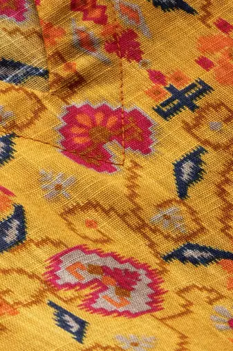 women mustard cotton geometric printed straight kurta