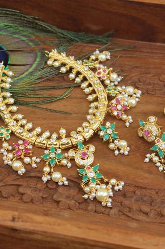 Designer gold plated real kempu guttha pusalu necklace set