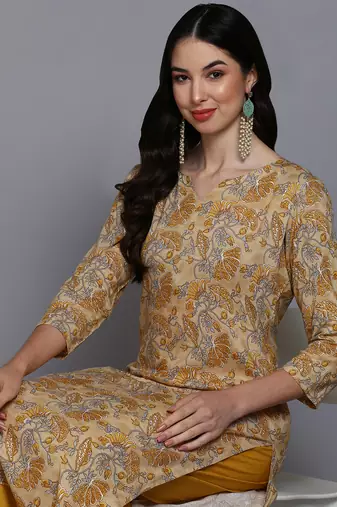 women yellow viscose rayon floral printed straight kurta