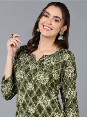women green viscose rayon ethnic motifs printed straight kurta 2