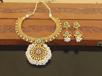 Designer gold plated kempu necklace set 2
