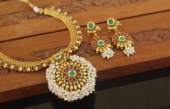 Designer gold plated kempu necklace set 4