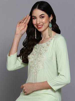 women lime green cotton blend solid embroidered straight kurta 2