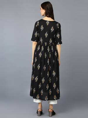 women black cotton floral printed a-line kurta 4