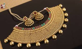Designer gold plated bridal necklace set 2