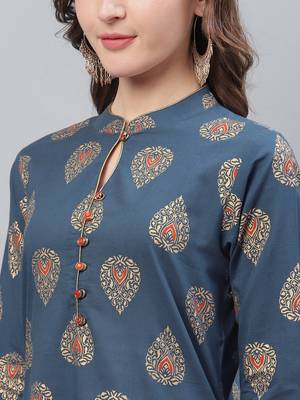 women navy blue cotton ethnic motifs printed straight kurta 2