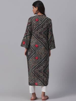 women charcoal grey cotton bandhani printed straight kurta 4