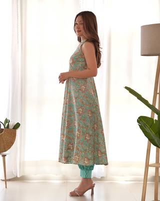 blue floral print kurta afgani salwar set 3