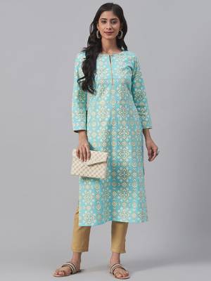 women blue cotton geometric printed straight kurta 5