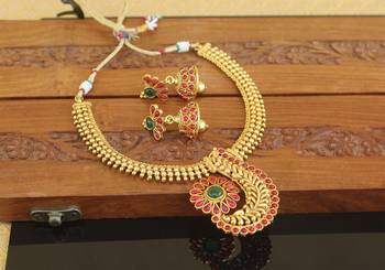 Designer gold plated kempu necklace set 1