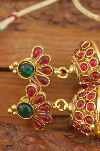 Designer gold plated kempu necklace set
