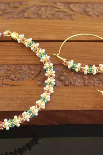 Designer gold plated pearl necklace set
