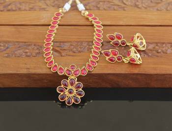 Designer gold plated kempu necklace set 1
