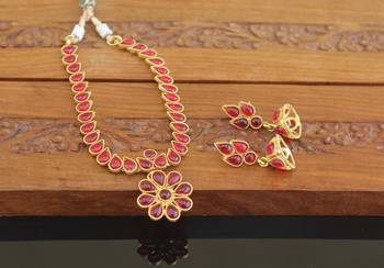 Designer gold plated kempu necklace set 2