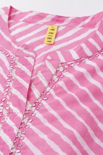 women pink cotton leheriya printed straight kurta