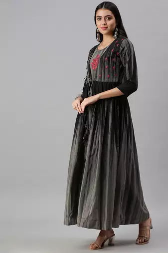 women's ankle length round neck grey floral anarkali kurta
