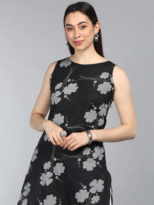 women black cotton floral printed straight kurta 2