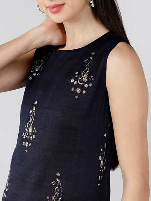 women navy blue cotton paisley printed straight kurta 2