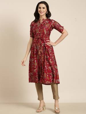 women's calf length mandarin collar maroon floral a-line kurta 5