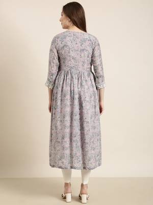 women's calf length round neck lavender floral anarkali kurta 4