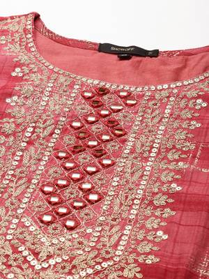 women's knee length round neck coral embellished straight kurta 3