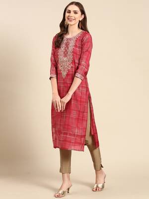 women's knee length round neck coral embellished straight kurta 5