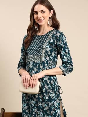 women's calf length scoop neck teal floral straight kurta 2