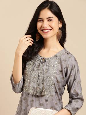 women's calf length round neck grey ethnic motifs straight kurta 2