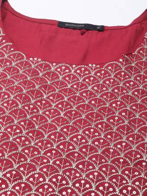 women's calf length round neck maroon solid straight kurta 3