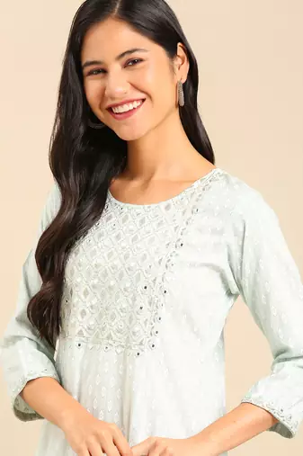 women's calf length round neck sea green geometric straight kurta