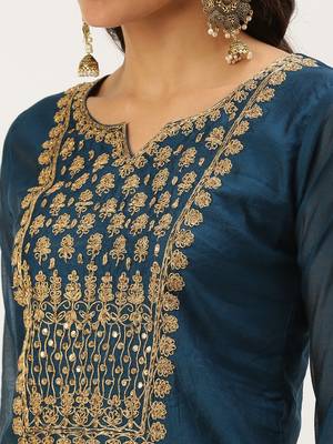 women's calf length round neck teal embellished straight kurta 5