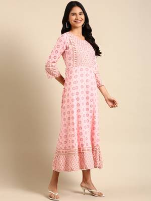women's ankle length round neck pink embellished anarkali kurta 1