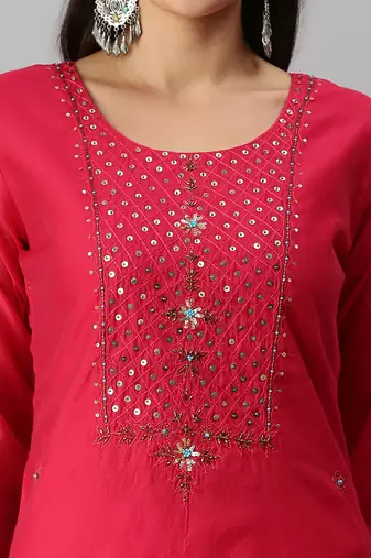 women's calf length round neck pink ethnic motifs straight kurta